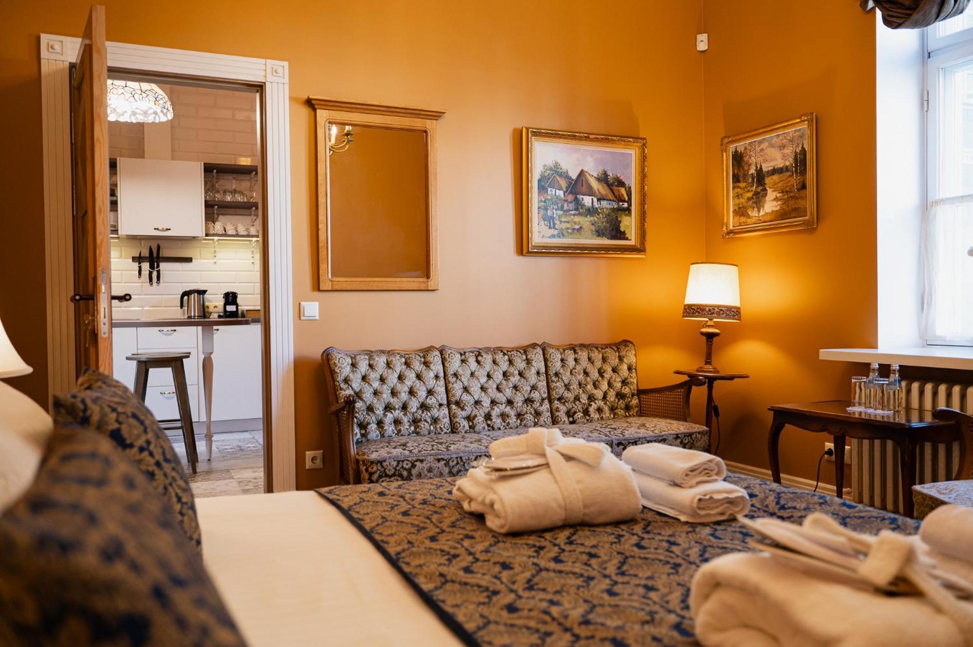 Boutique Hotel Virkas Muiza Kuldiga Ruang foto